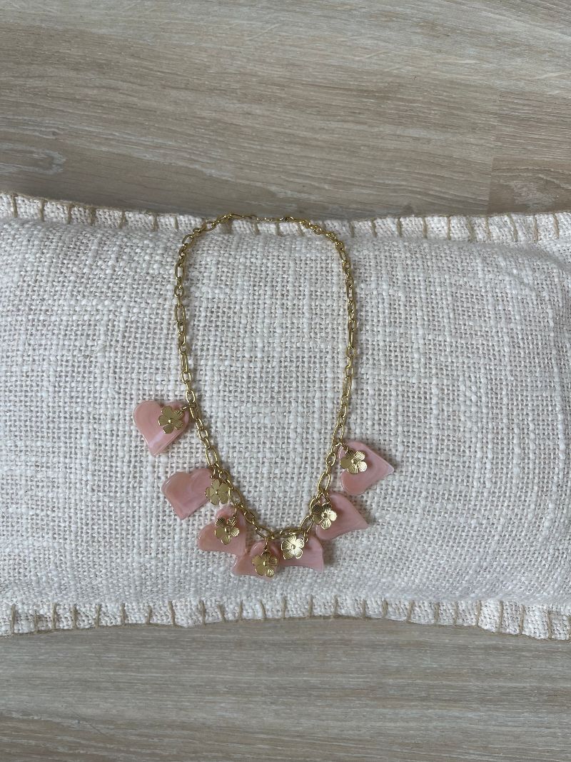Collier cœurs roses